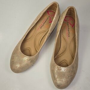 Comfortiva Womens Gold Metallic Leather Block Heel Pumps CT0009508 8W